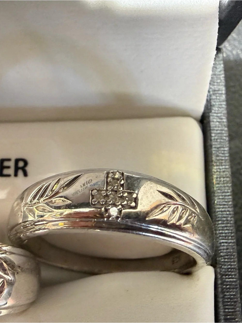 Forever Bride Faith Trio 925 Sterling Silver 1/6ctw Diamond Ring Set SZ 7 10.5